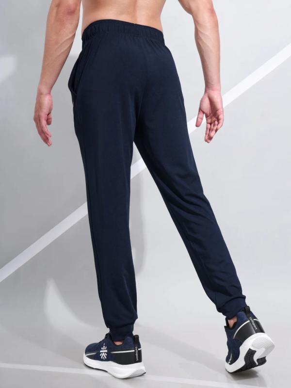 DUNK SPORTSWEAR