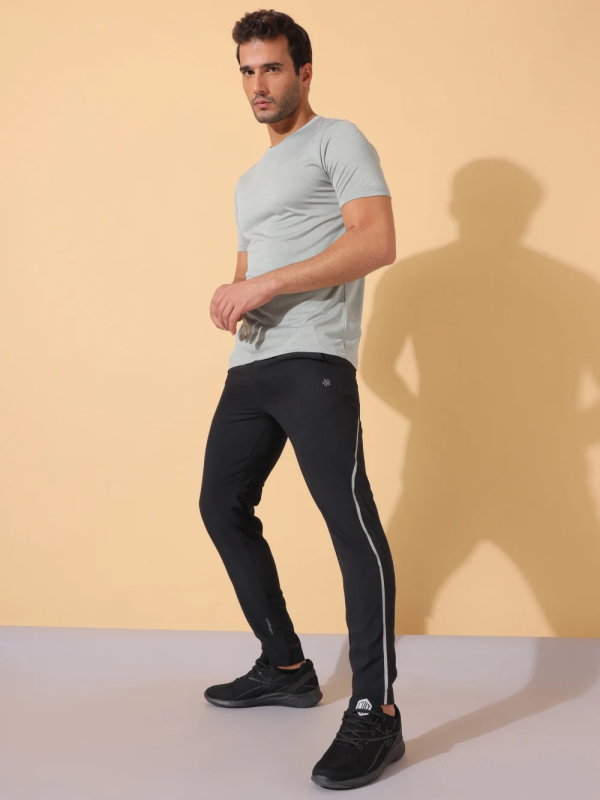 DUNK SPORTSWEAR